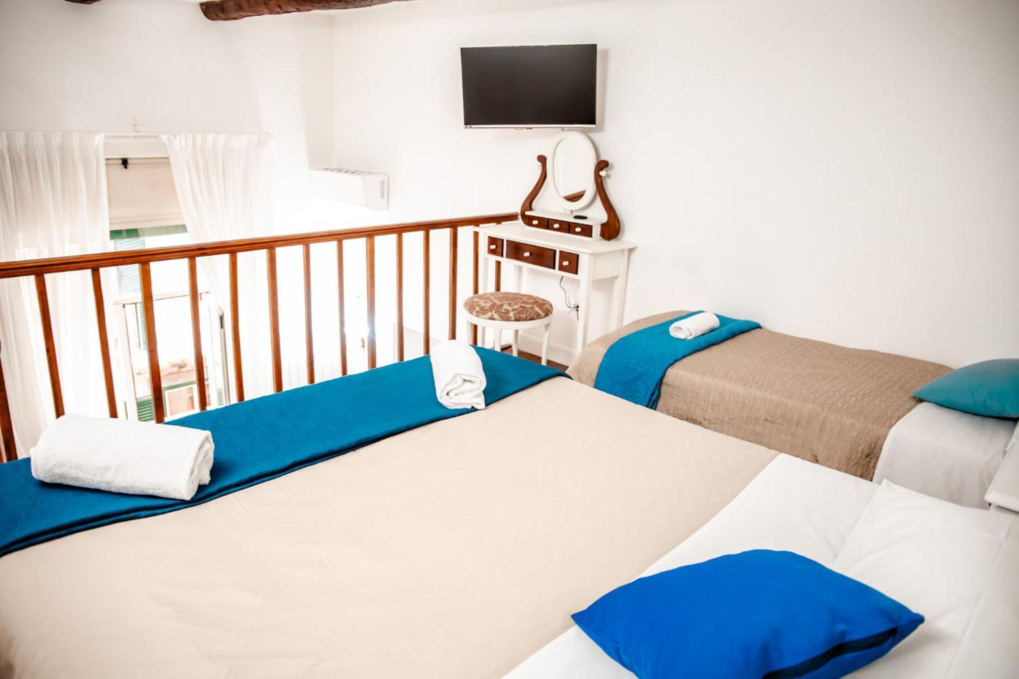 Napulitandream Duomo Hotel Napoli Ngoại thất bức ảnh